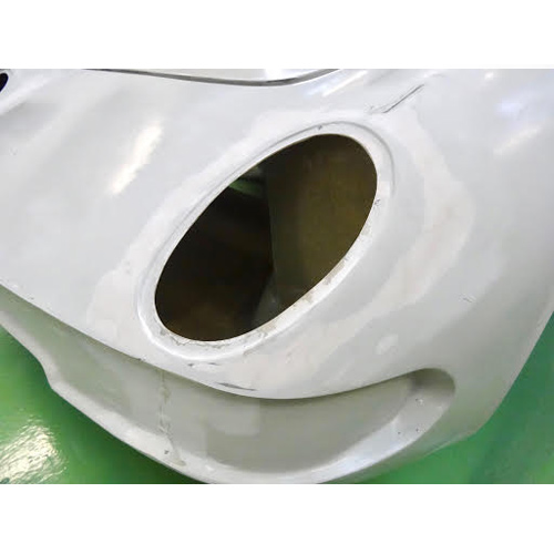 Bodyshell Option C - Headlamp holes for 26R Series 2 