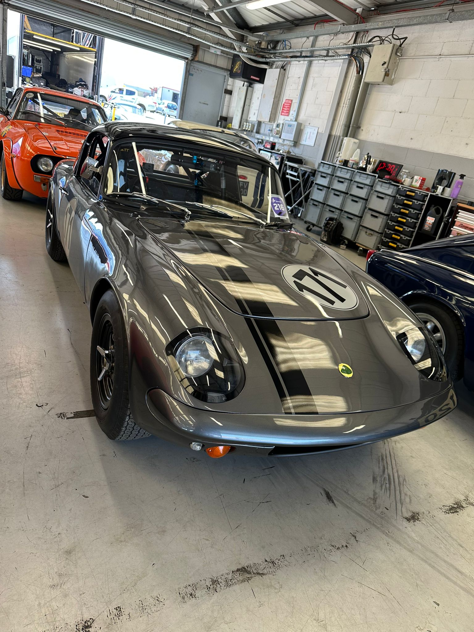 Beautiful Elan at Equipe Classic Racing Silverstone, TTP built with TTR parts